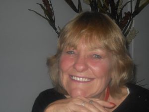 47967_131605666885324_6263058_n Daphne Scott
